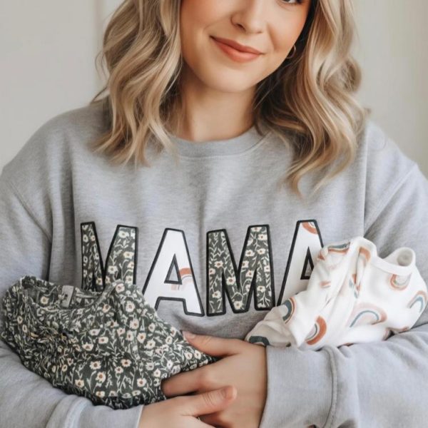 Embroidered Clothes Keepsake Mama Sweatshirt Custom Applique Memory Sweatshirt Personalized  Keepsake Gift Apparel for Moms & Dad